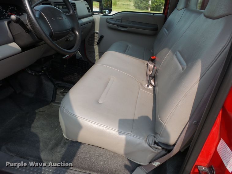 image for item DH3942 1999 Ford F450 Super Duty XL  rescue fire truck