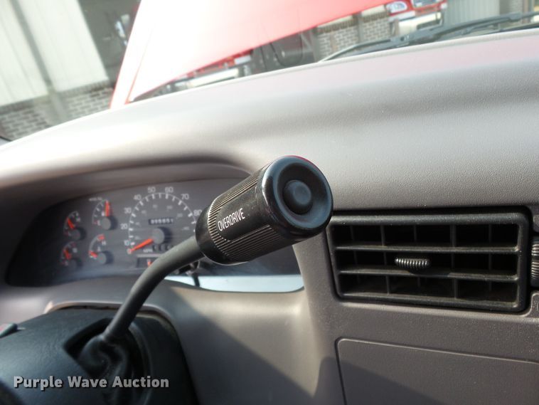 image for item DH3942 1999 Ford F450 Super Duty XL  rescue fire truck