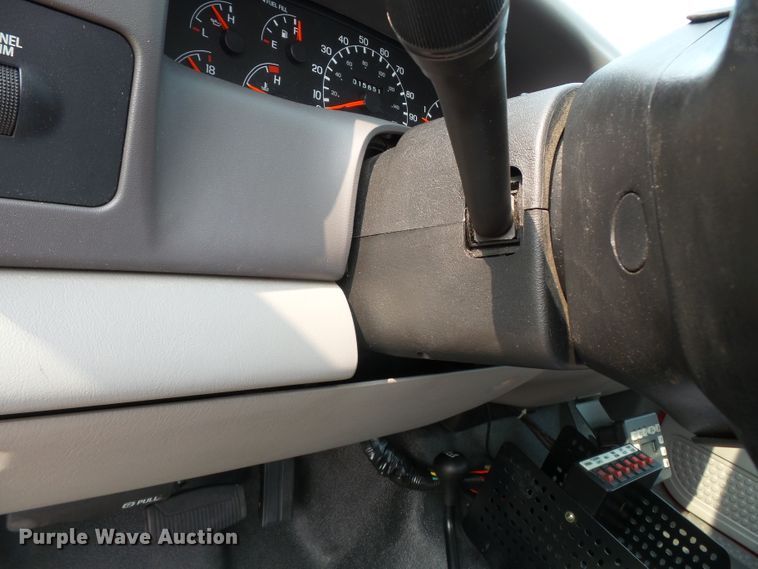 image for item DH3942 1999 Ford F450 Super Duty XL  rescue fire truck