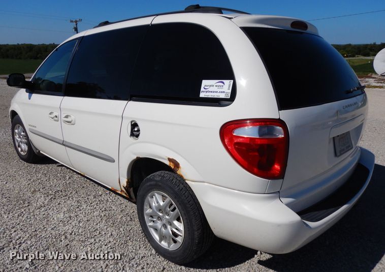image for item DH6575 2001 Dodge Caravan Sport  van