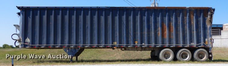 image for item DH6615 2005 Wilkins 4511115SPOT live bottom trailer