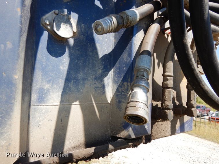 image for item DH6615 2005 Wilkins 4511115SPOT live bottom trailer