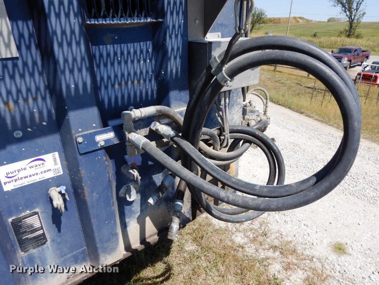 image for item DH6615 2005 Wilkins 4511115SPOT live bottom trailer