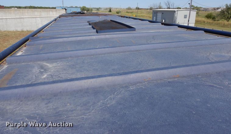 image for item DH6615 2005 Wilkins 4511115SPOT live bottom trailer