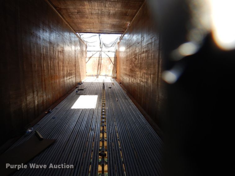 image for item DH6615 2005 Wilkins 4511115SPOT live bottom trailer