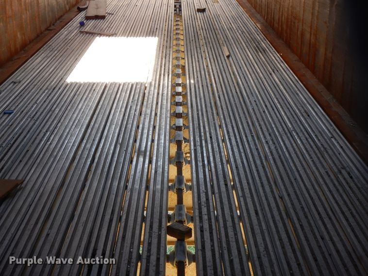 image for item DH6615 2005 Wilkins 4511115SPOT live bottom trailer