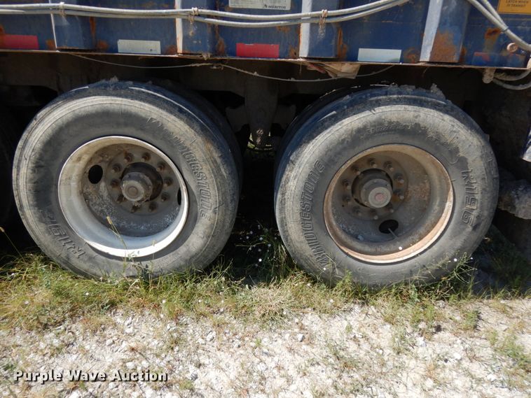image for item DH6615 2005 Wilkins 4511115SPOT live bottom trailer
