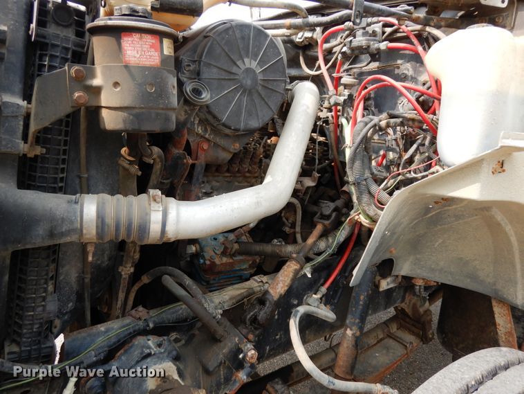 image for item DH6647 1997 Ford F800  dump truck