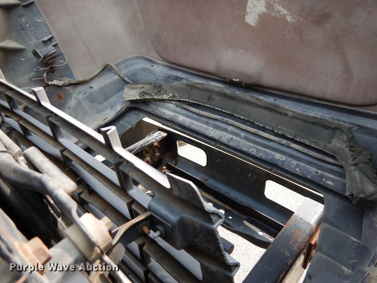 image for item DH6647 1997 Ford F800  dump truck