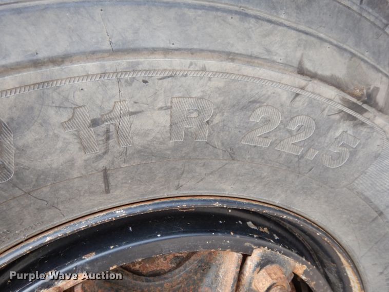 image for item DH6647 1997 Ford F800  dump truck