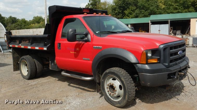 image for item DH7009 2007 Ford F550 Super Duty  dump truck