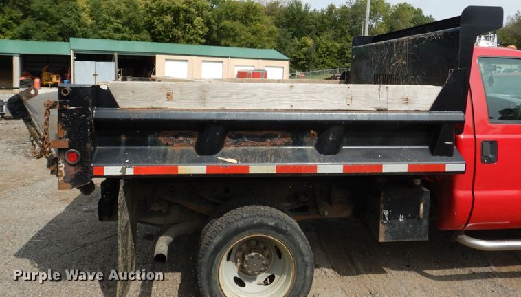 image for item DH7009 2007 Ford F550 Super Duty  dump truck