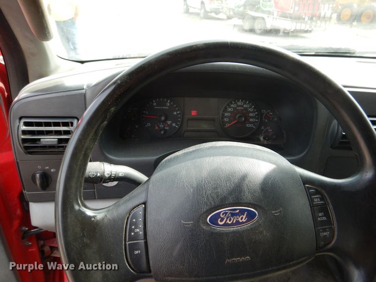 image for item DH7009 2007 Ford F550 Super Duty  dump truck