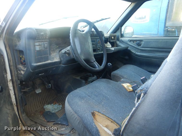 image for item DI0377 1997 Chevrolet S10  pickup truck