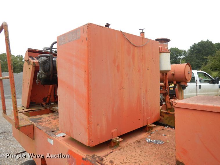 image for item DI0383 Ingram 9-2800-PA  pneumatic roller