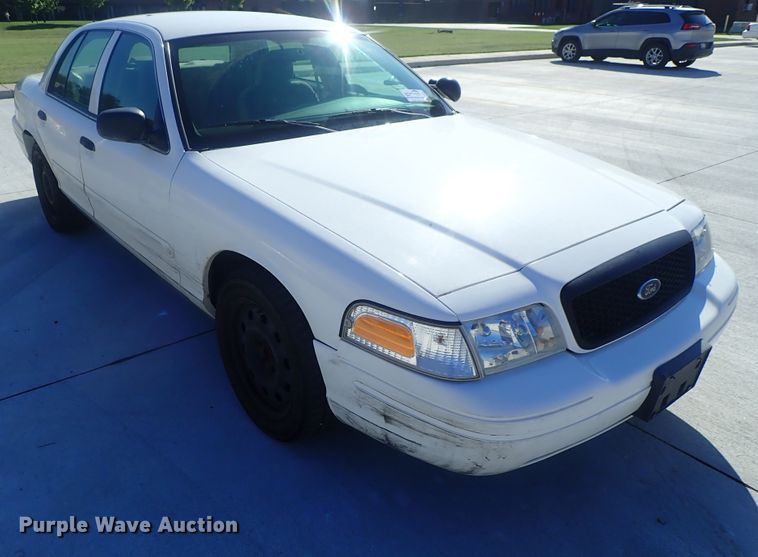image for item DI4657 2008 Ford Crown Victoria Police Interceptor