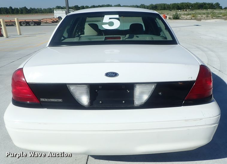 image for item DI4657 2008 Ford Crown Victoria Police Interceptor