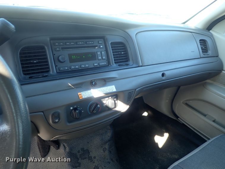 image for item DI4657 2008 Ford Crown Victoria Police Interceptor