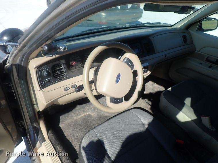 image for item DI4658 2009 Ford Crown Victoria Police Interceptor