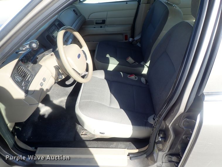 image for item DI4659 2009 Ford Crown Victoria Police Interceptor