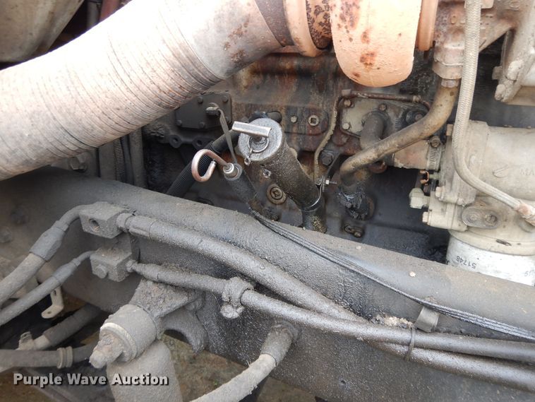 image for item DI7733 1988 Freightliner FLC  dump truck