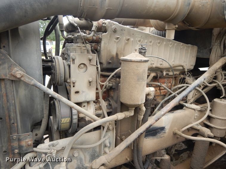 image for item DI7733 1988 Freightliner FLC  dump truck