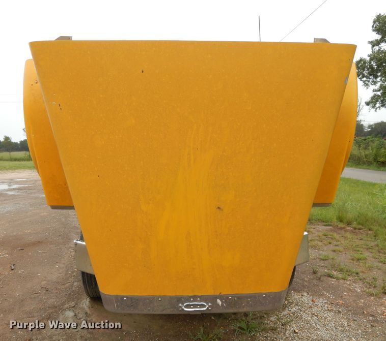 image for item DI7733 1988 Freightliner FLC  dump truck
