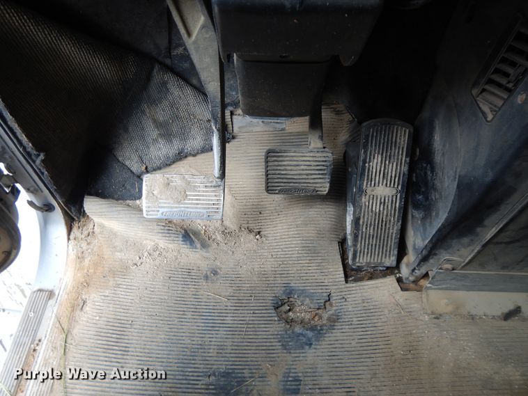 image for item DI7736 1997 Freightliner FLD  dump truck