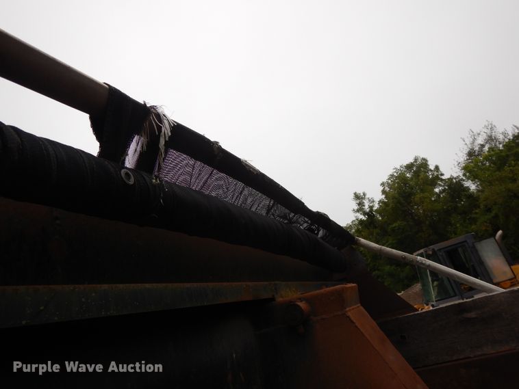 image for item DI7736 1997 Freightliner FLD  dump truck