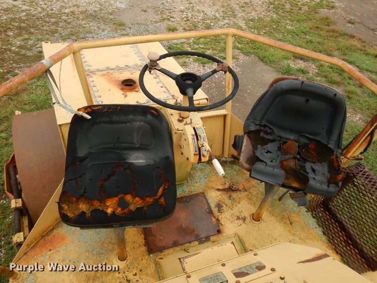 image for item DI7737 Dynapac CC42A  double drum roller