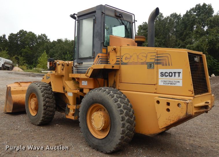 image for item DI7740 1998 Case 621B  wheel loader