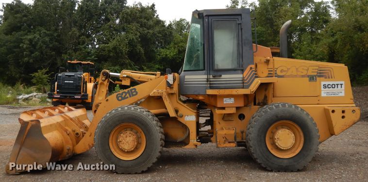 image for item DI7740 1998 Case 621B  wheel loader