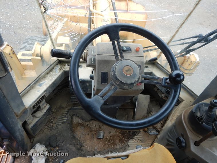 image for item DI7740 1998 Case 621B  wheel loader