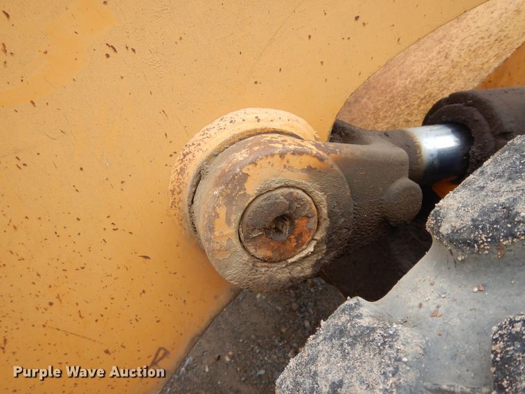 image for item DI7740 1998 Case 621B  wheel loader