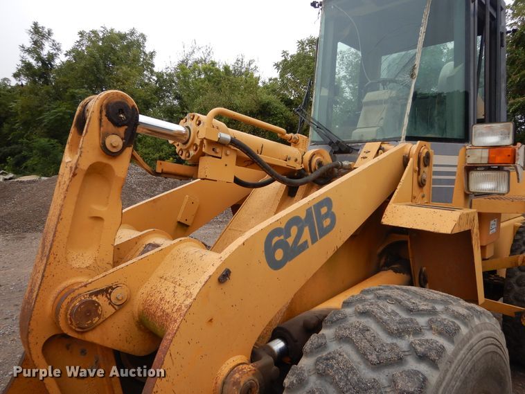 image for item DI7740 1998 Case 621B  wheel loader