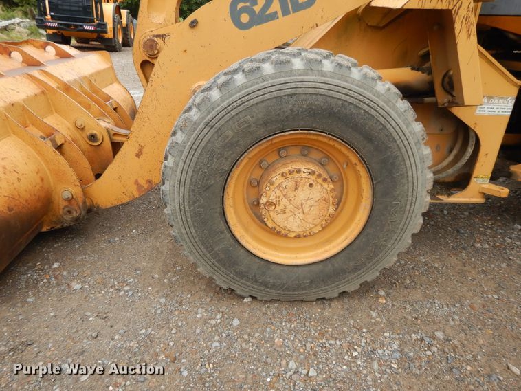 image for item DI7740 1998 Case 621B  wheel loader