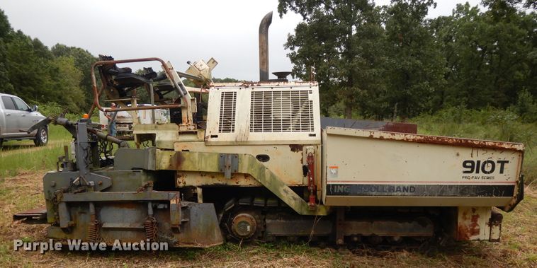 image for item DI7742 Ingersoll Rand 910T  paver