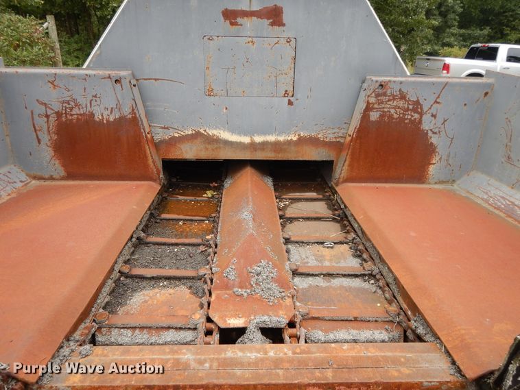 image for item DI7742 Ingersoll Rand 910T  paver