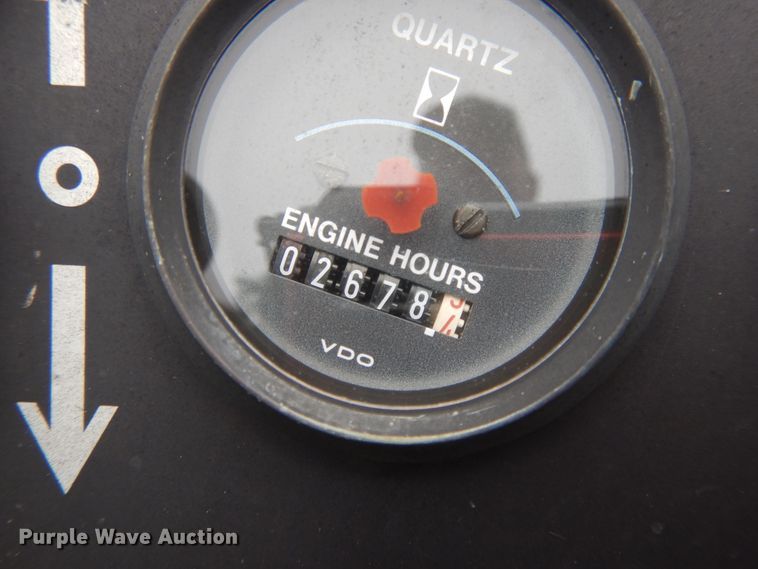 image for item DI7742 Ingersoll Rand 910T  paver