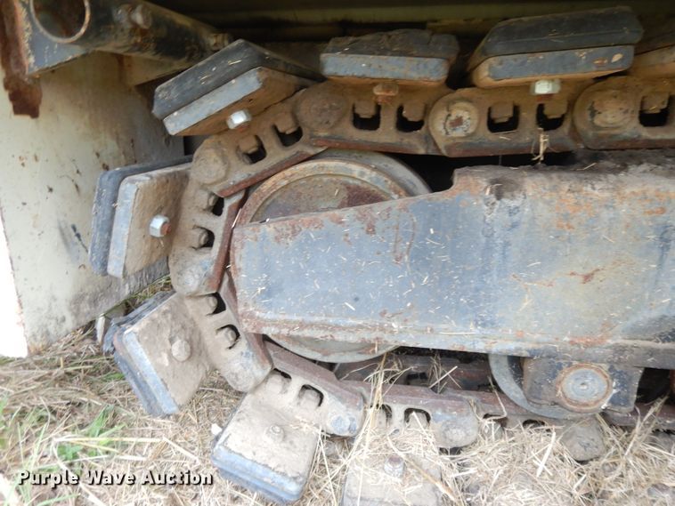 image for item DI7742 Ingersoll Rand 910T  paver