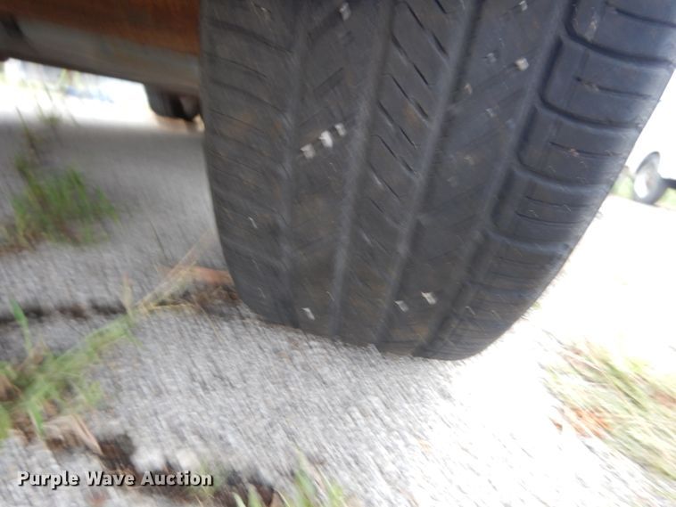 image for item DI7747 2004 Ford Taurus SES