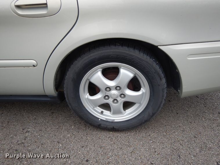 image for item DI7747 2004 Ford Taurus SES