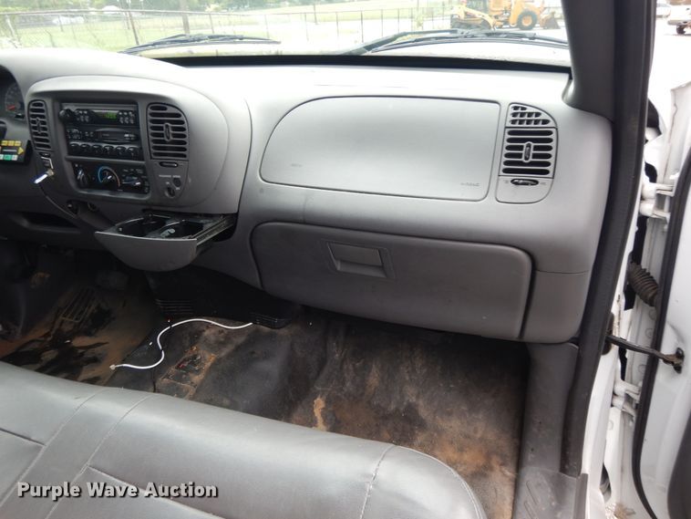 image for item DI7748 2003 Ford F150  SuperCab pickup truck