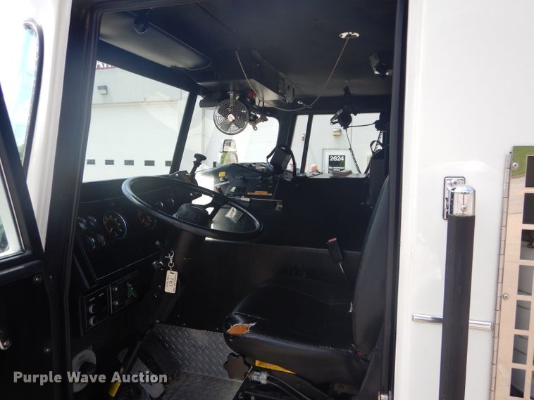 image for item DI8257 1992 Pierce Dash  pumper fire truck