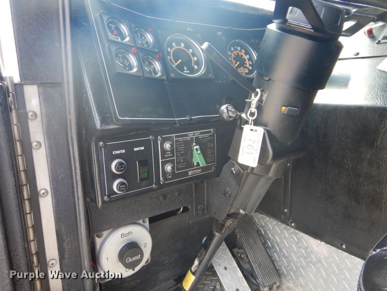 image for item DI8257 1992 Pierce Dash  pumper fire truck