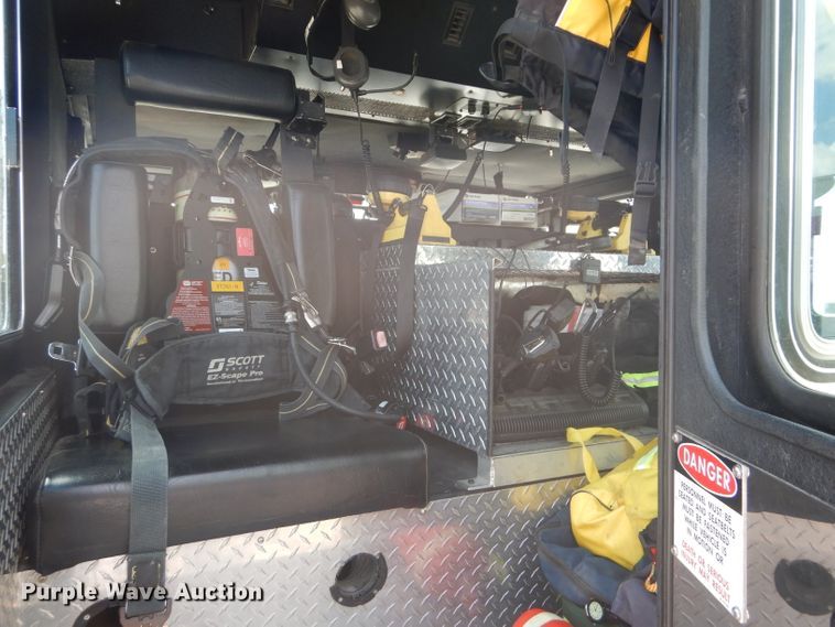 image for item DI8257 1992 Pierce Dash  pumper fire truck