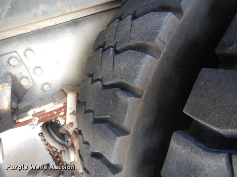 image for item DI8257 1992 Pierce Dash  pumper fire truck