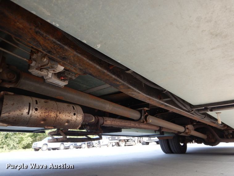 image for item DI8280 2002 Winnebago  mobile command center truck