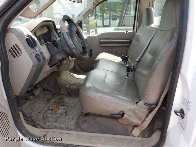 image for item DI8287 2008 Ford F450 Super Duty XL  utility truck