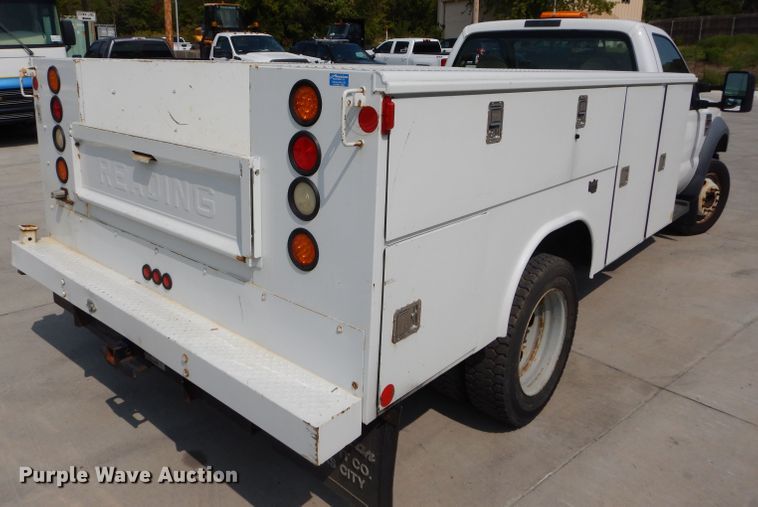 image for item DI8287 2008 Ford F450 Super Duty XL  utility truck